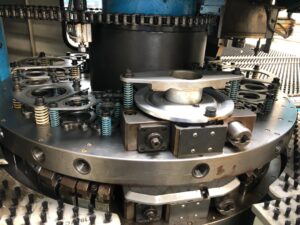 Poinçonneuse à tour rotative CNC HPS1250X Tailifu, Taiwan Poinçonneuse à tour rotative CNC HPS1250X Tailifu, Taiwan